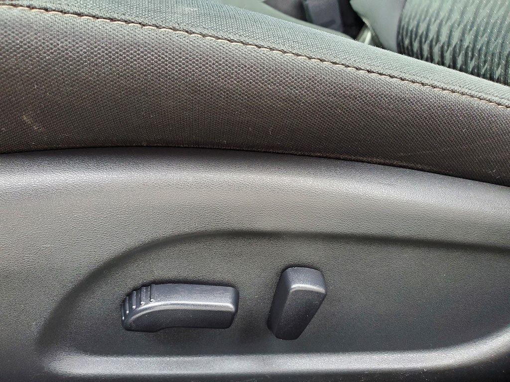 Photo 16 of this NISSAN ALTIMA