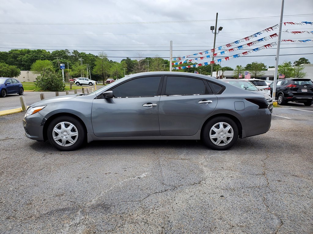 Photo 4 of this NISSAN ALTIMA