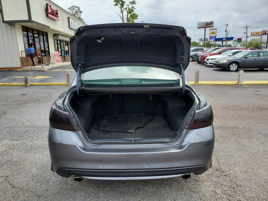 Photo 6 of this NISSAN ALTIMA