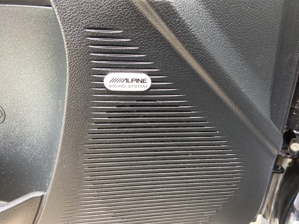 Photo 4 of this DODGE CHALLENGER
