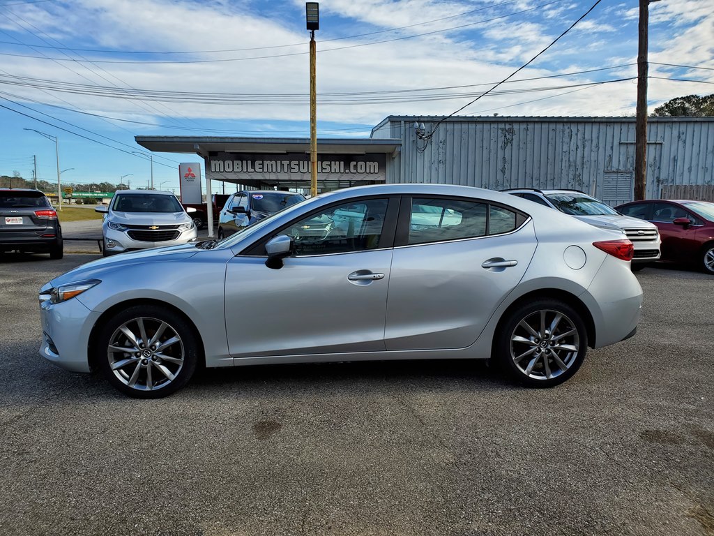 Photo 4 of this MAZDA 3