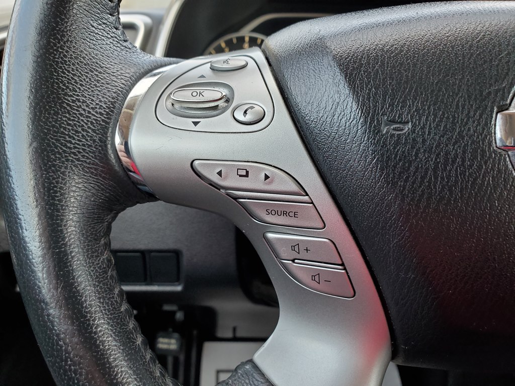 Photo 25 of this NISSAN MURANO