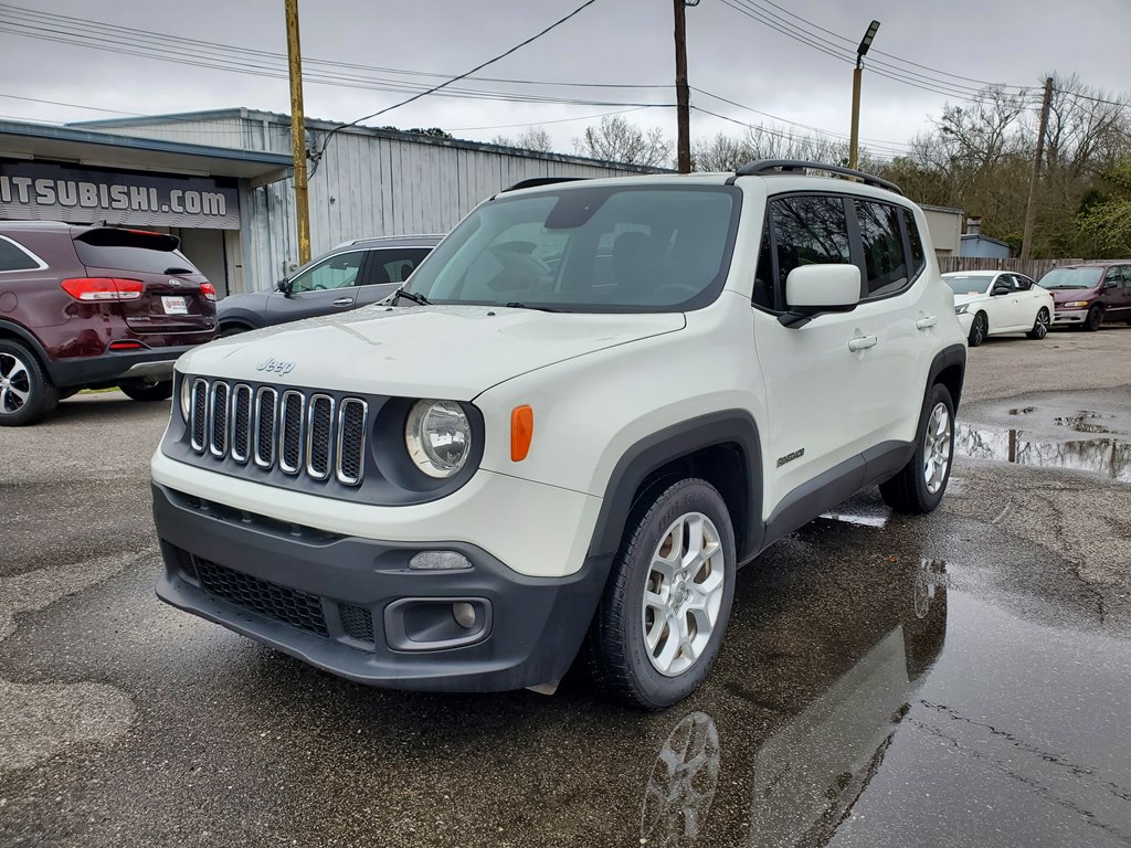 Photo 2 of this JEEP RENEGADE