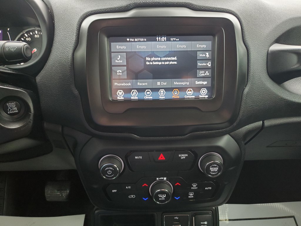 Photo 24 of this JEEP RENEGADE