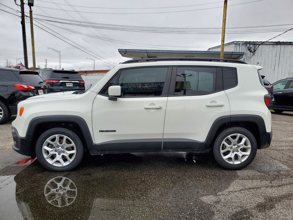 Photo 3 of this JEEP RENEGADE