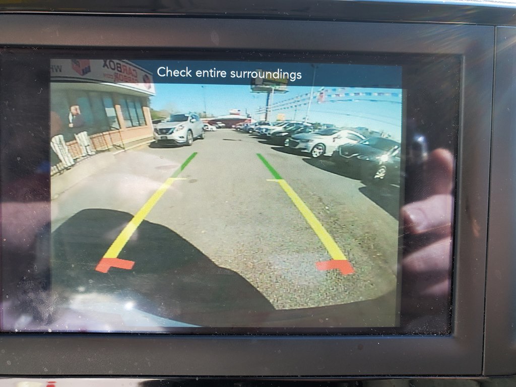 Photo 37 of this CHRYSLER PACIFICA