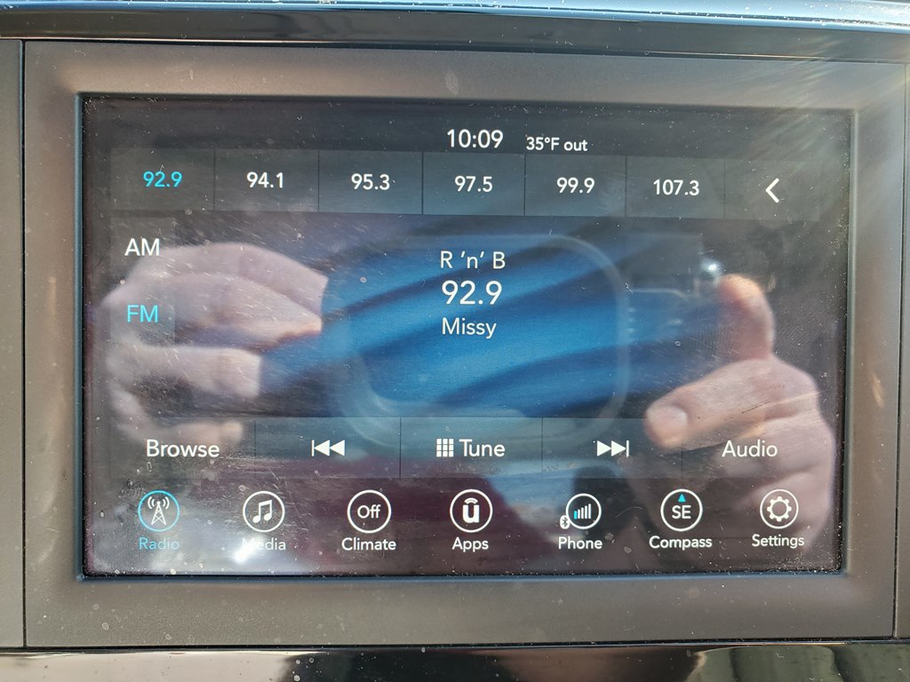 Photo 35 of this CHRYSLER PACIFICA