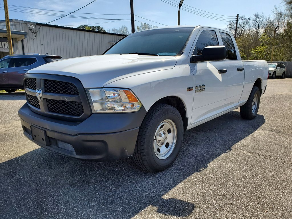 Photo 3 of this RAM 1500