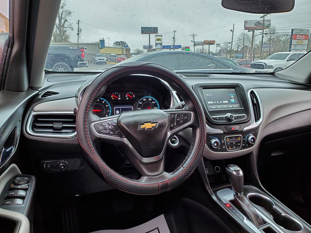 Photo 14 of this CHEVROLET EQUINOX