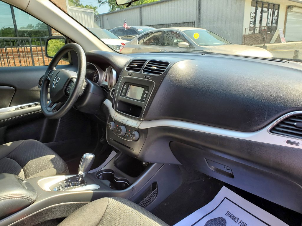 Photo 10 of this DODGE JOURNEY