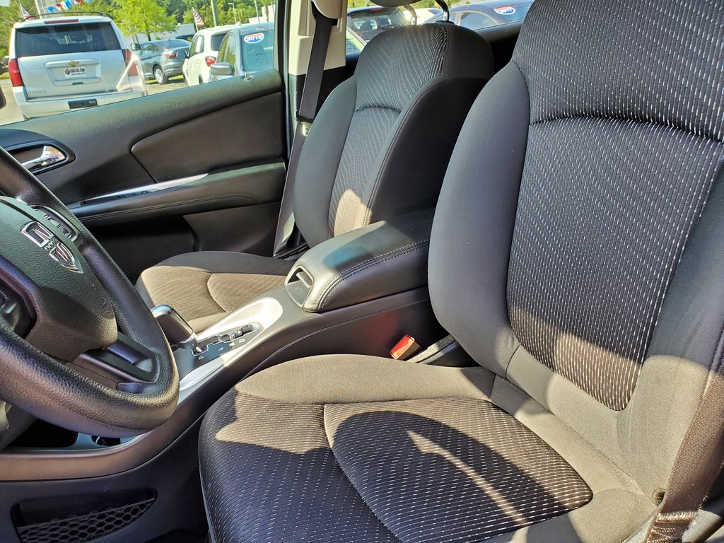 Photo 20 of this DODGE JOURNEY