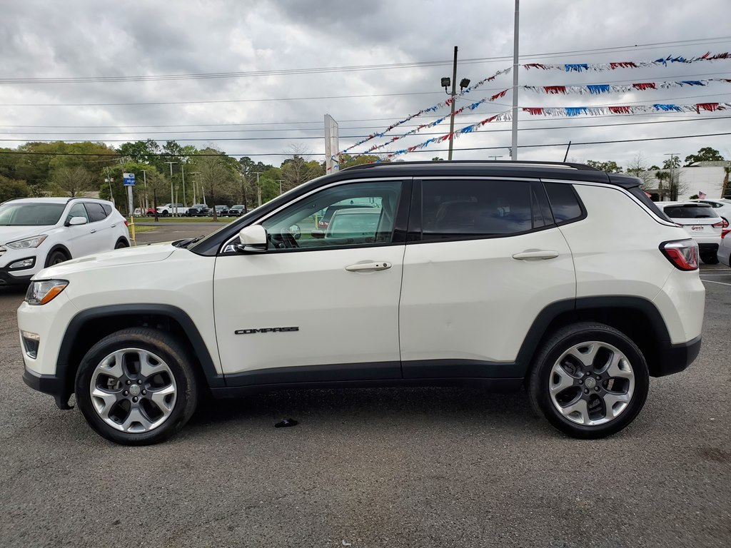 Photo 4 of this JEEP COMPASS