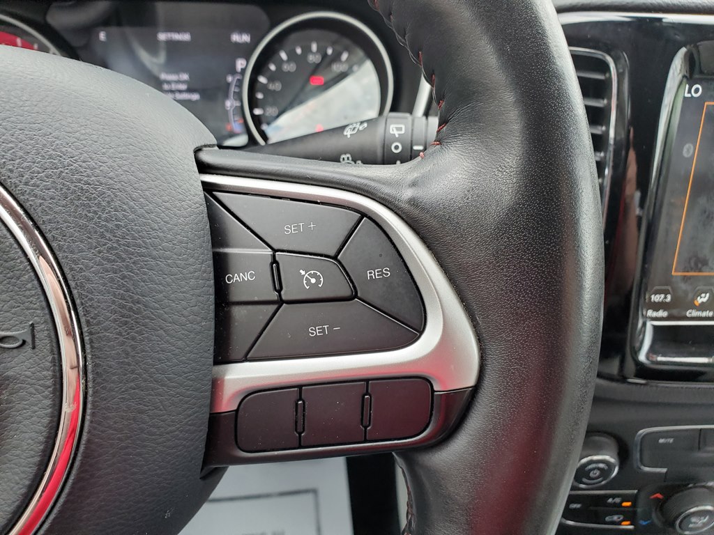Photo 24 of this JEEP COMPASS