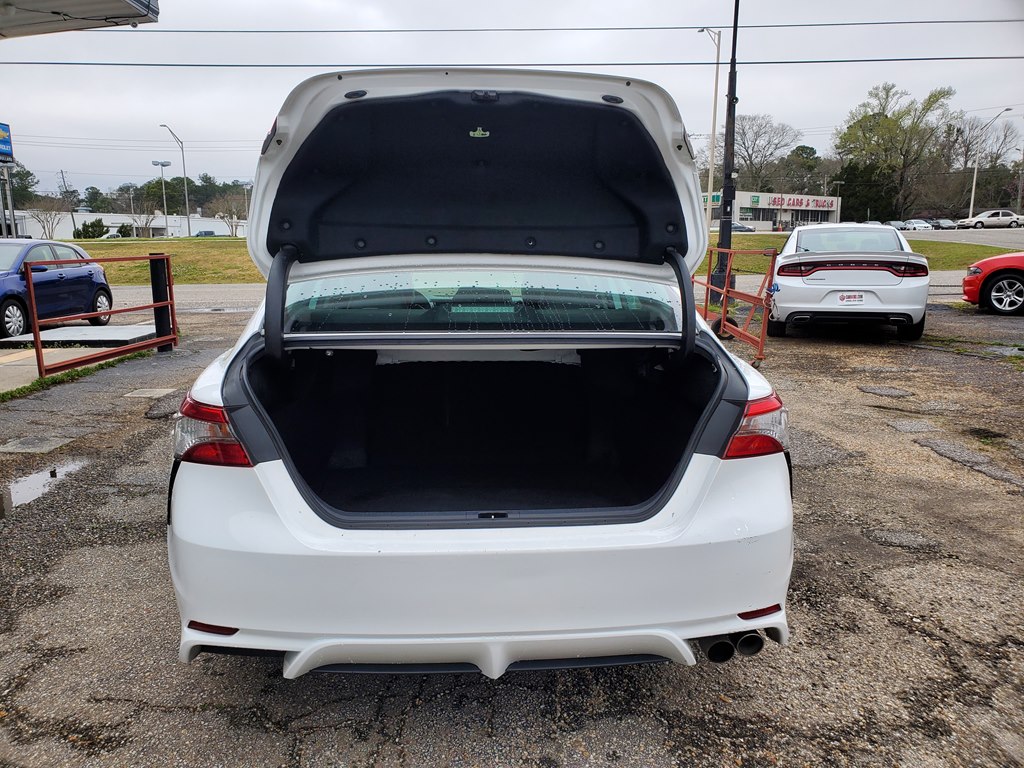 Photo 7 of this TOYOTA CAMRY