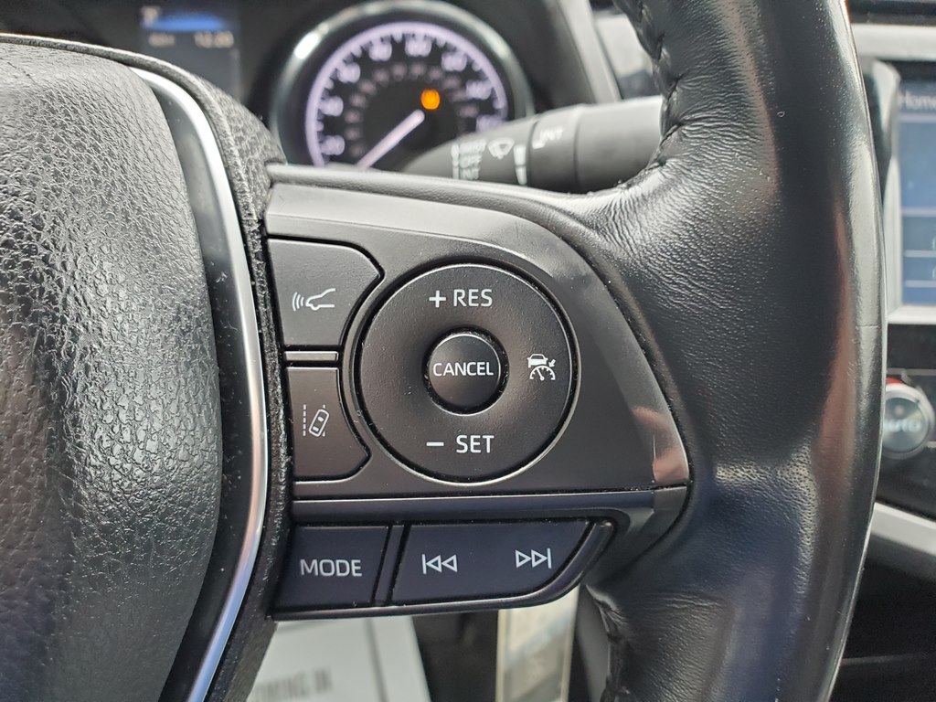 Photo 24 of this TOYOTA CAMRY