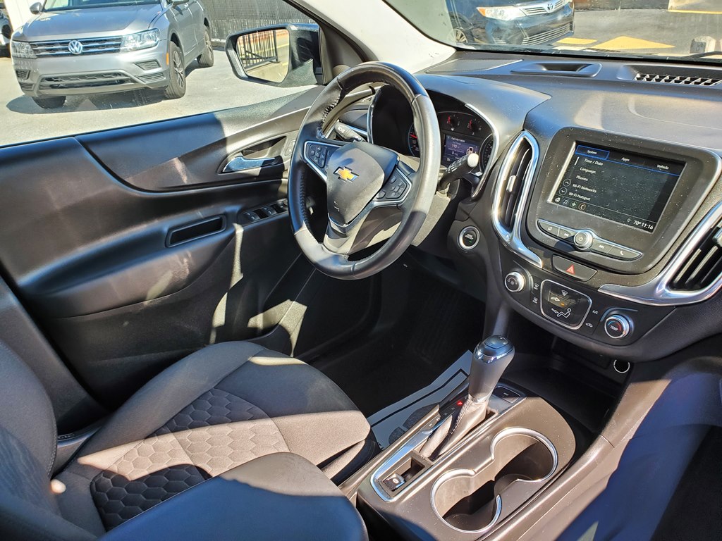Photo 12 of this CHEVROLET EQUINOX
