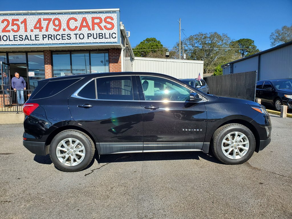 Photo 9 of this CHEVROLET EQUINOX