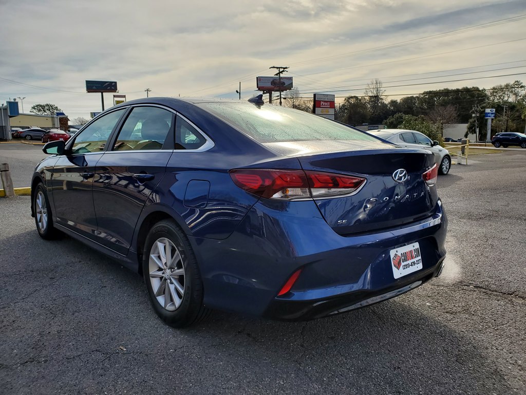 Photo 6 of this HYUNDAI SONATA