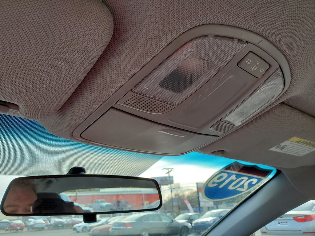 Photo 35 of this HYUNDAI SONATA