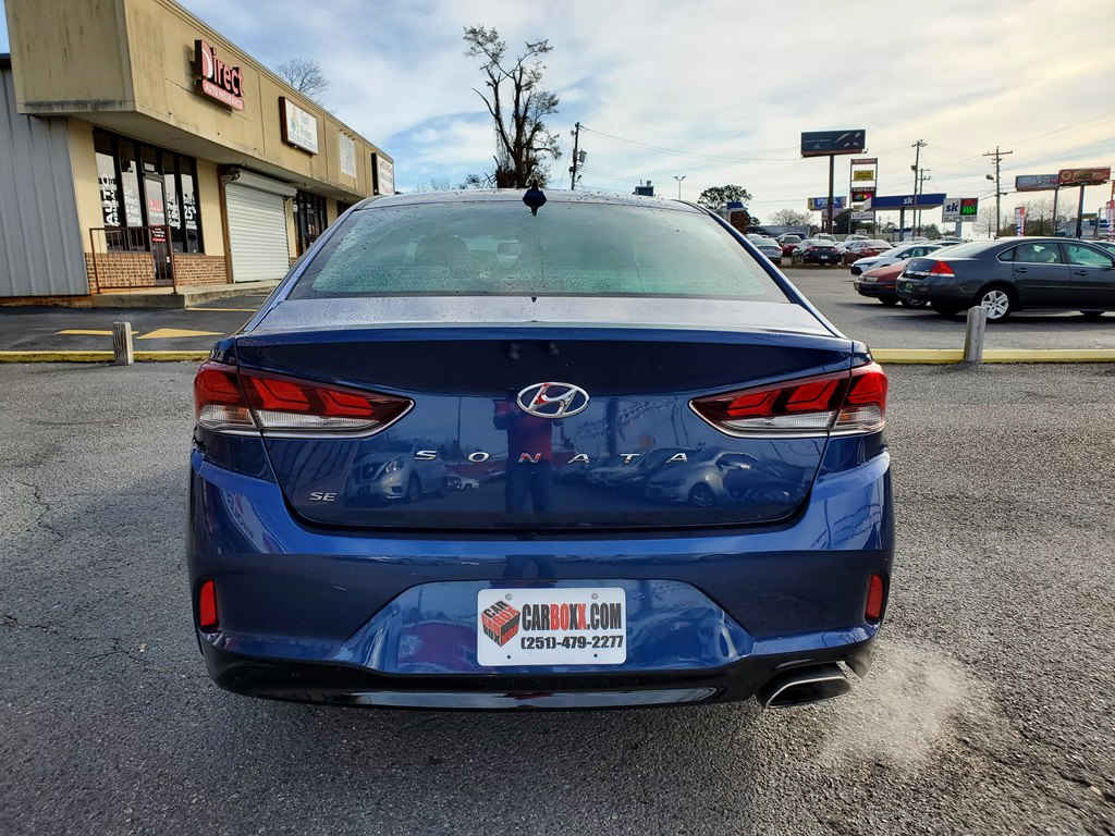 Photo 7 of this HYUNDAI SONATA