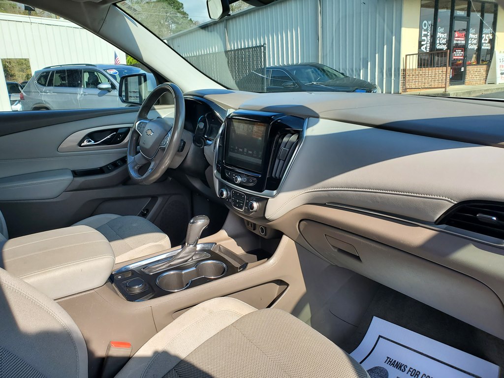 CHEVROLET TRAVERSE 2019 CHEVROLET TRAVERSE 1GNERGKW0KJ237873