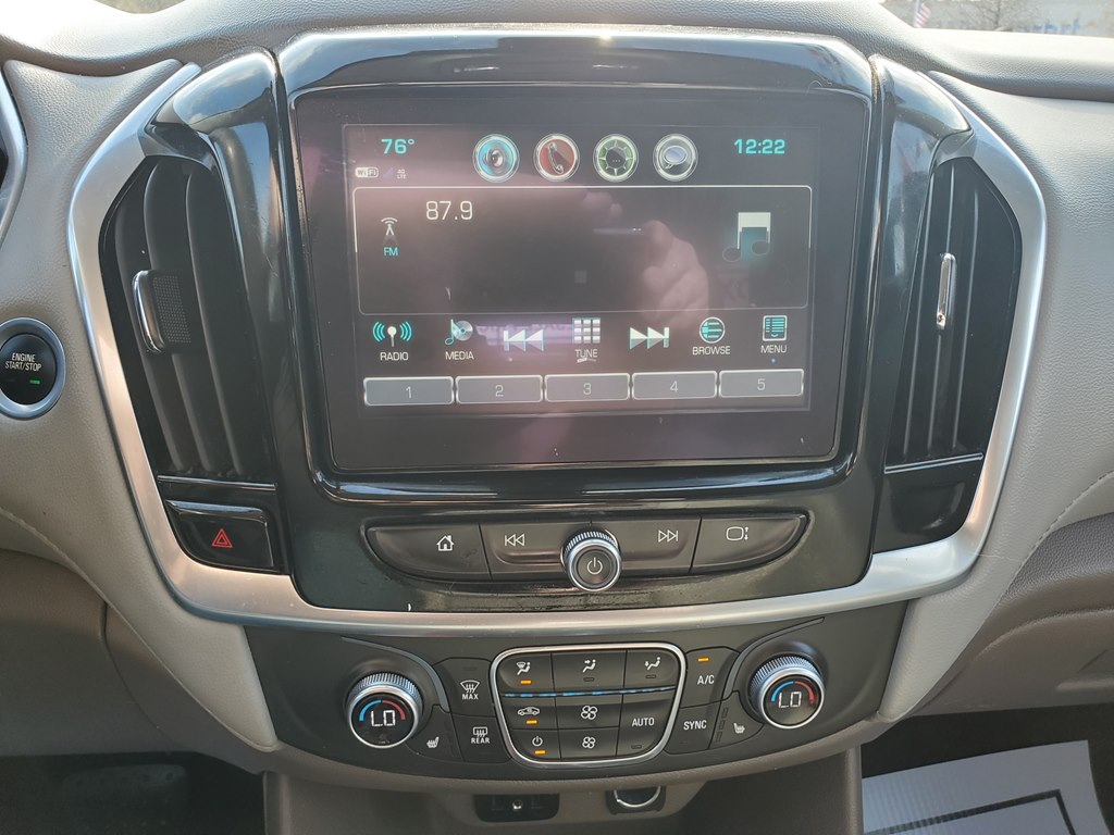 CHEVROLET TRAVERSE 2019 CHEVROLET TRAVERSE 1GNERGKW0KJ237873