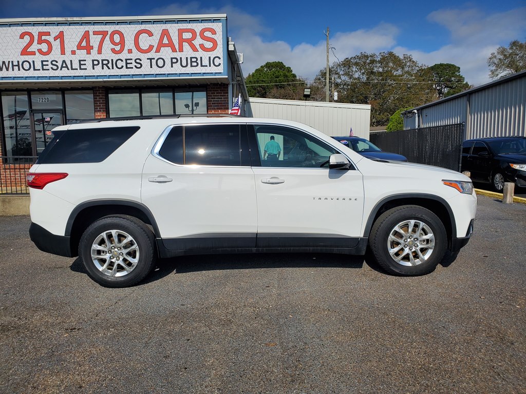 CHEVROLET TRAVERSE 2019 CHEVROLET TRAVERSE 1GNERGKW0KJ237873