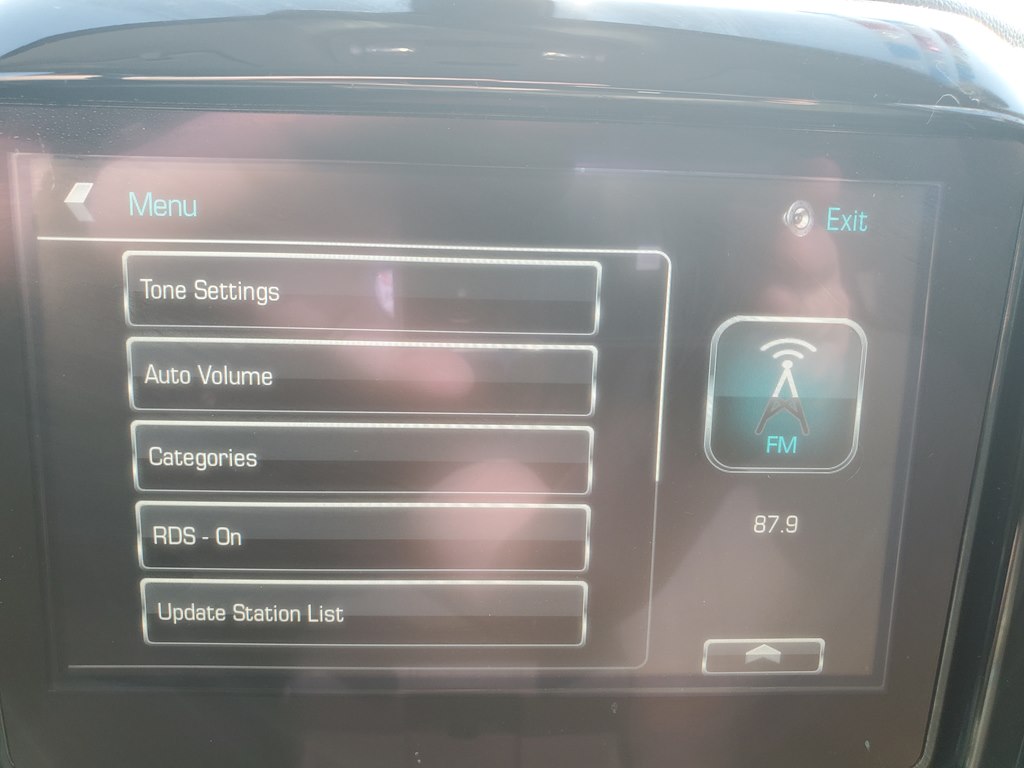 CHEVROLET TRAVERSE 2019 CHEVROLET TRAVERSE 1GNERGKW0KJ237873
