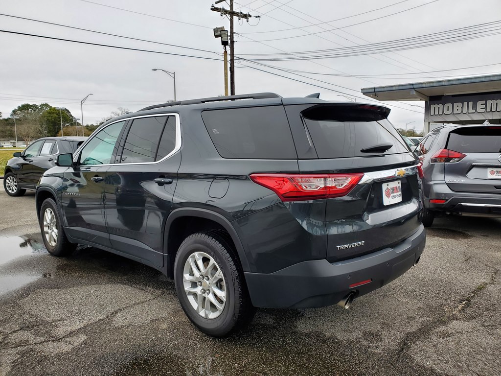 Photo 5 of this CHEVROLET TRAVERSE