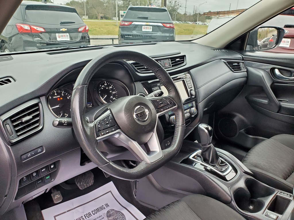 Photo 22 of this NISSAN ROGUE