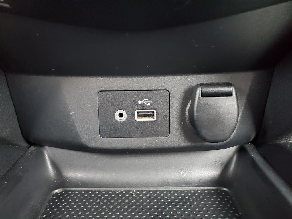 Photo 28 of this NISSAN ROGUE