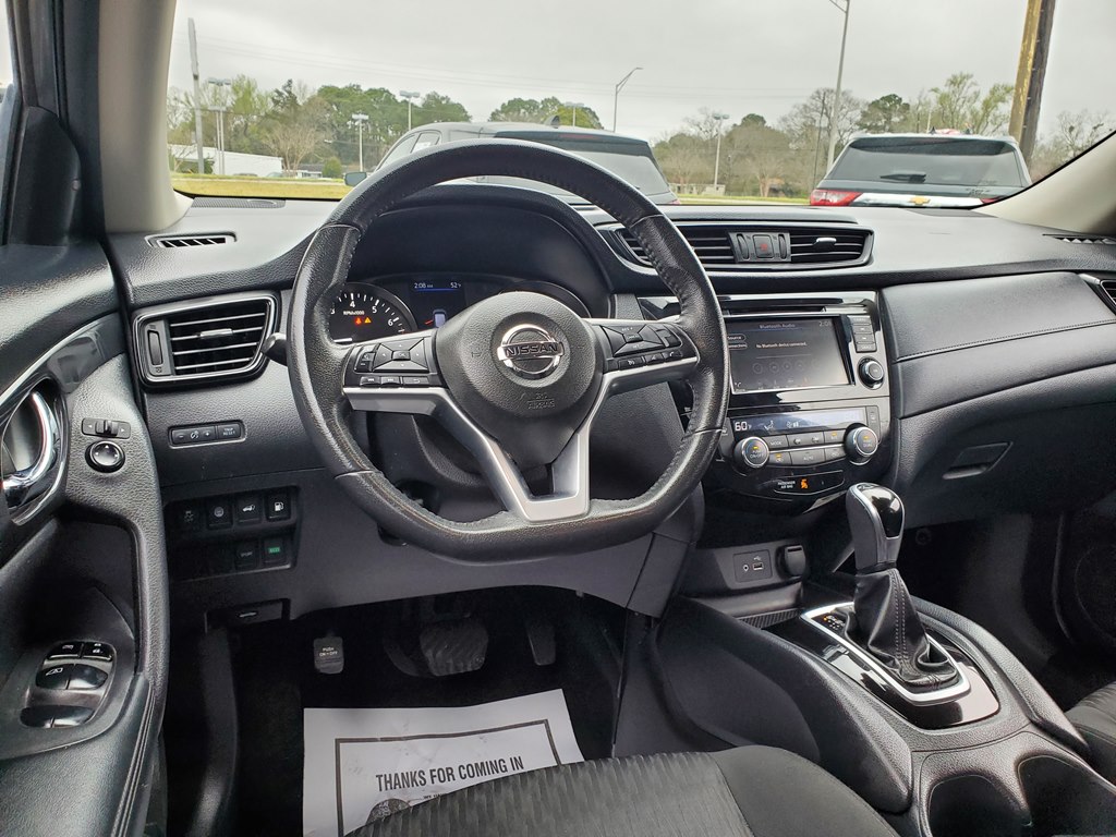 Photo 17 of this NISSAN ROGUE