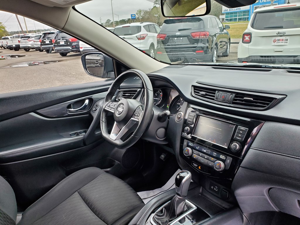 Photo 14 of this NISSAN ROGUE