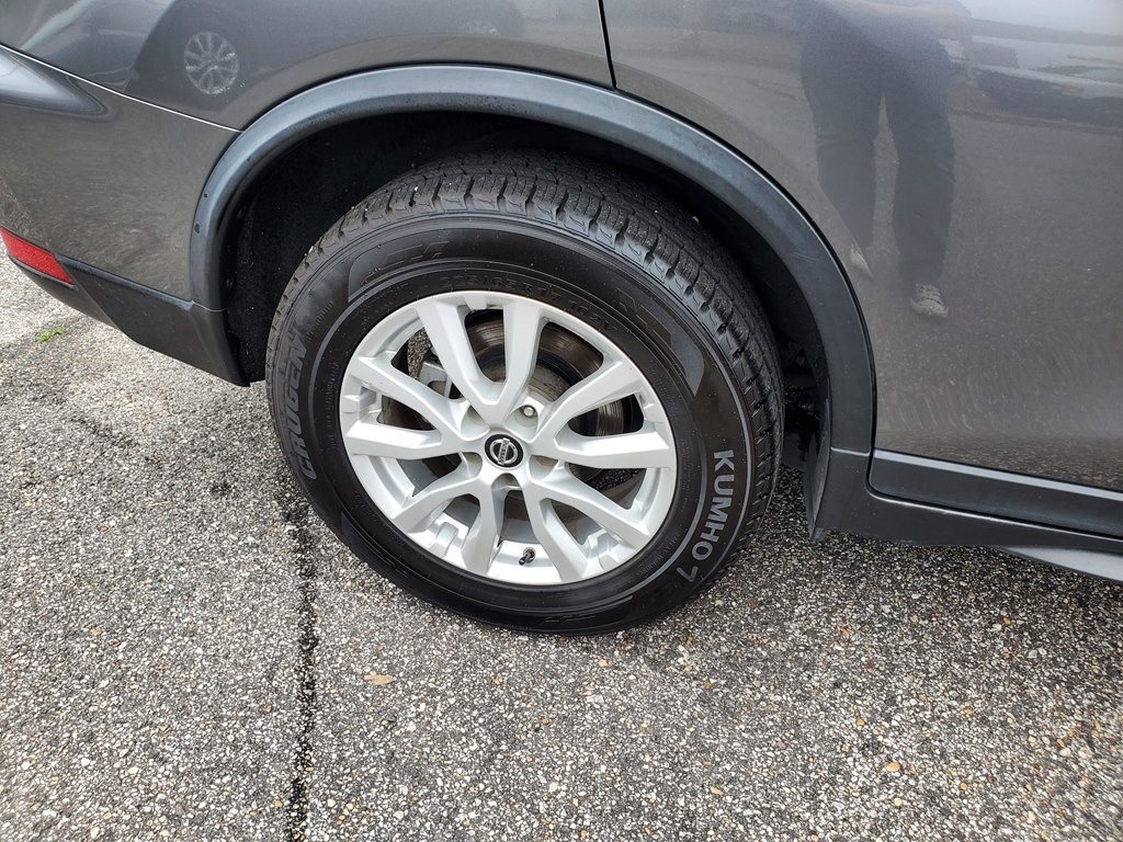Photo 11 of this NISSAN ROGUE