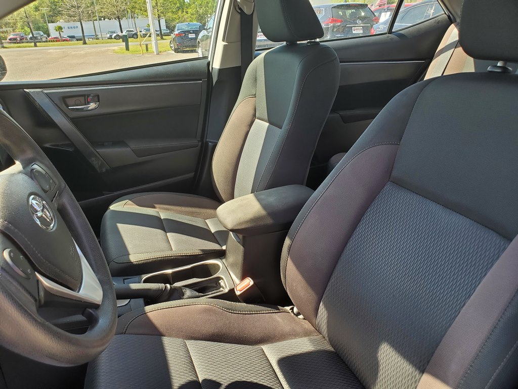 Photo 19 of this TOYOTA COROLLA
