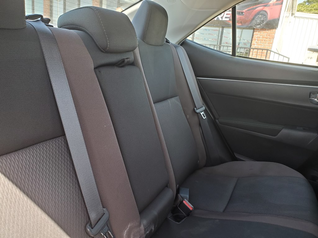 Photo 14 of this TOYOTA COROLLA