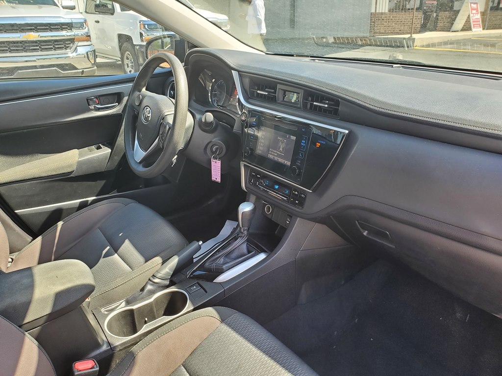 Photo 12 of this TOYOTA COROLLA