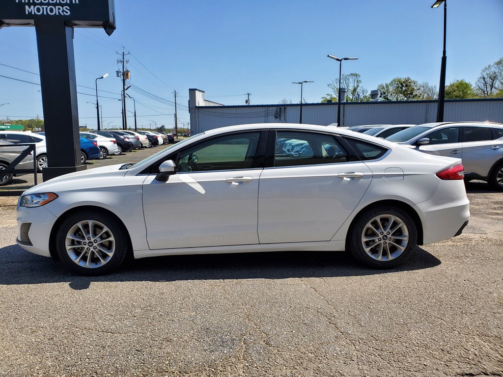 Photo 7 of this FORD FUSION