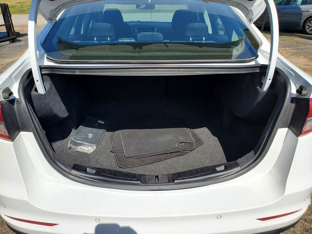 Photo 11 of this FORD FUSION