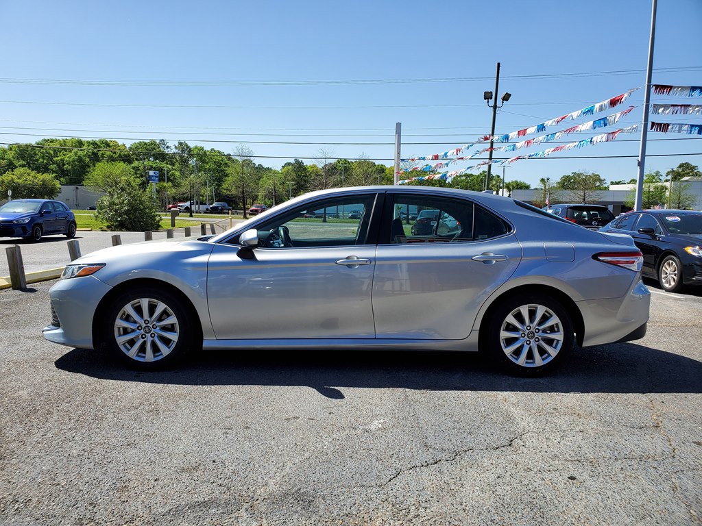 Photo 4 of this TOYOTA CAMRY