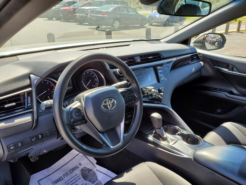 Photo 21 of this TOYOTA CAMRY