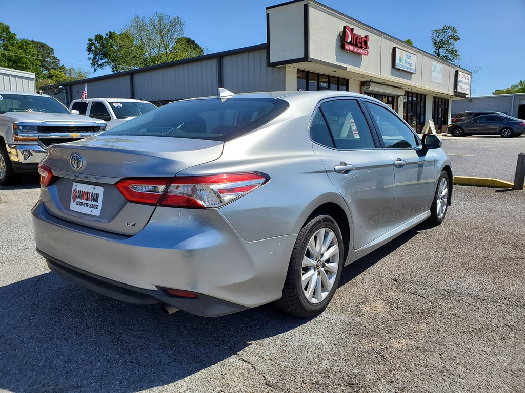 Photo 9 of this TOYOTA CAMRY