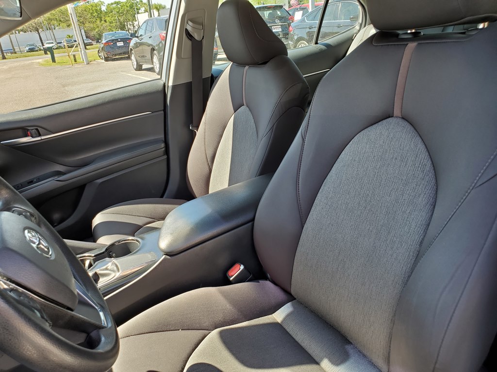 Photo 20 of this TOYOTA CAMRY