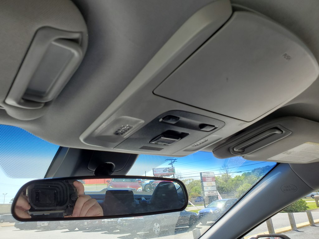 Photo 30 of this TOYOTA CAMRY