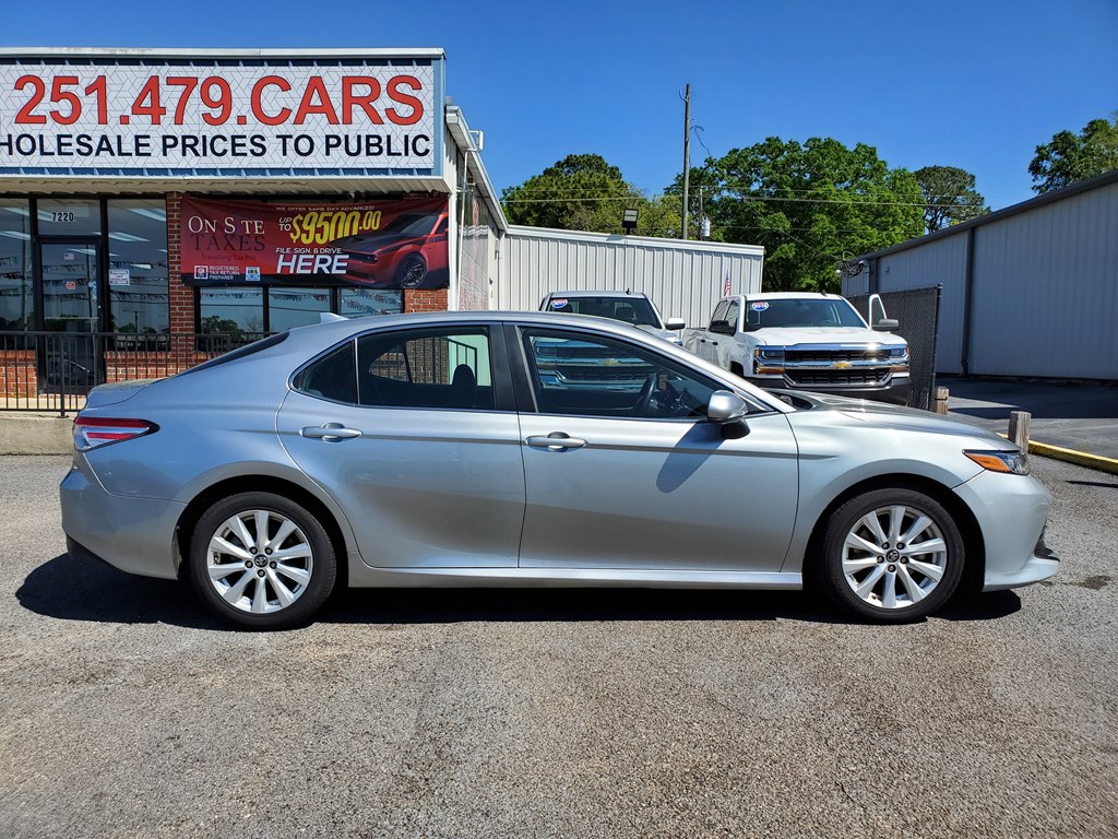Photo 10 of this TOYOTA CAMRY