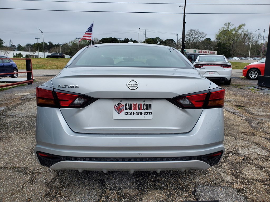 Photo 6 of this NISSAN ALTIMA