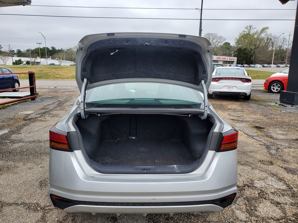 Photo 7 of this NISSAN ALTIMA