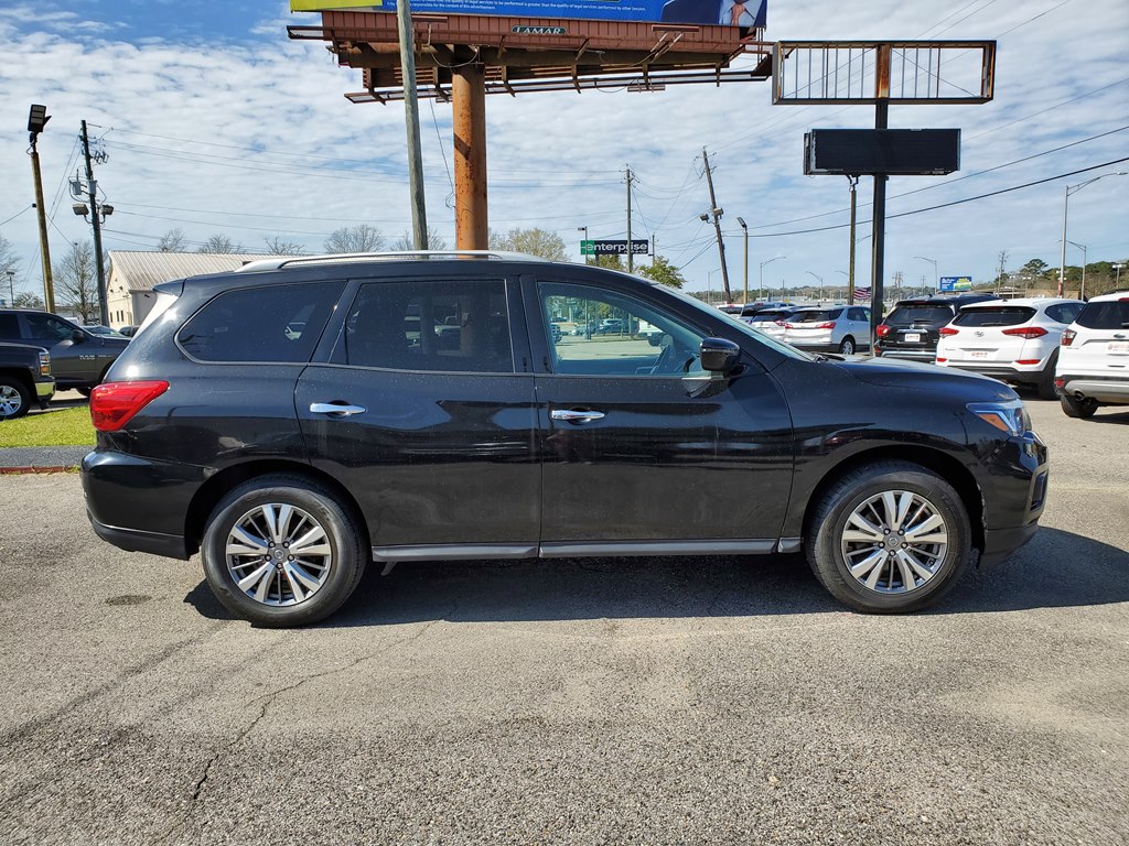 Photo 10 of this NISSAN PATHFINDER