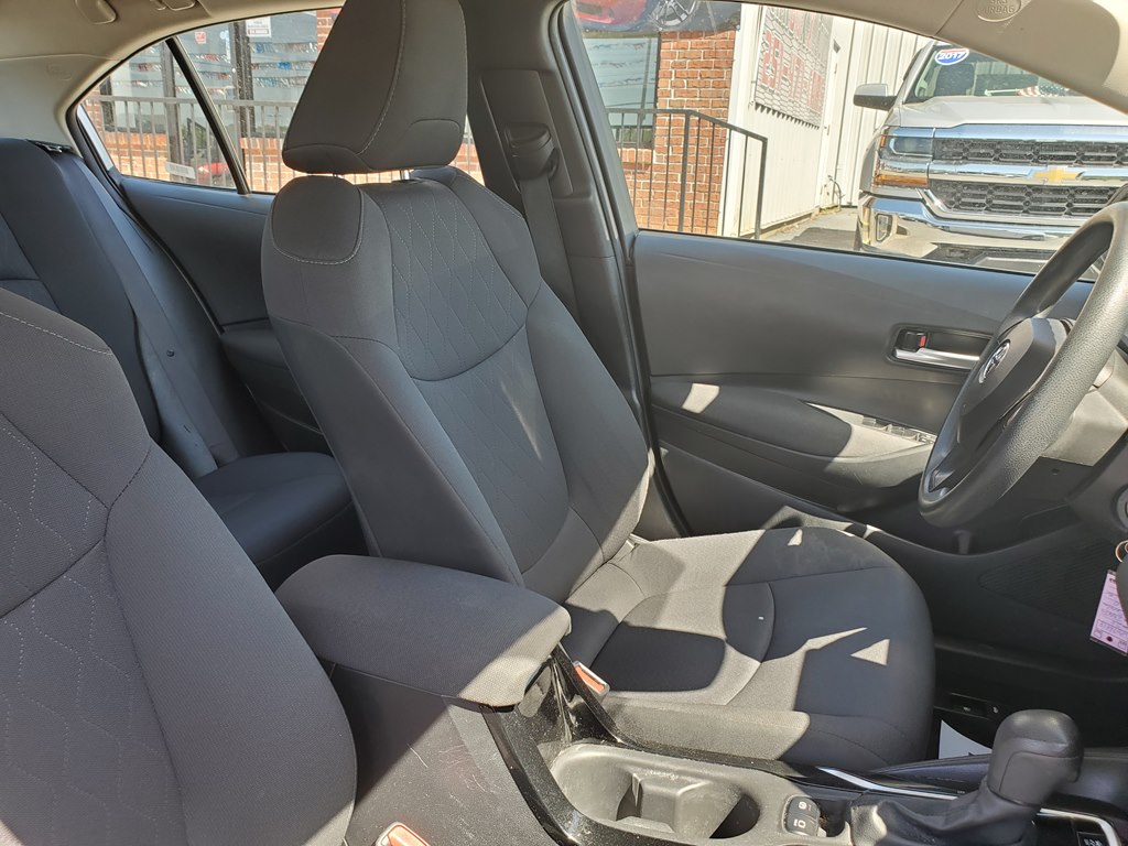 Photo 13 of this TOYOTA COROLLA