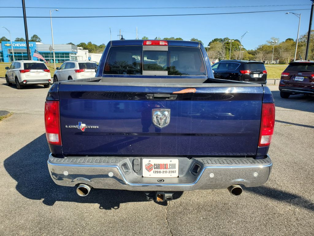 Photo 4 of this RAM 1500